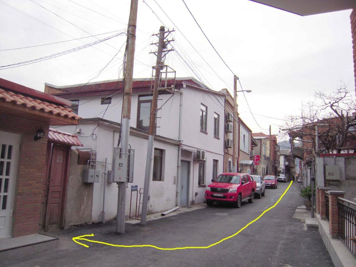 Full House Tbilisi Exterior foto