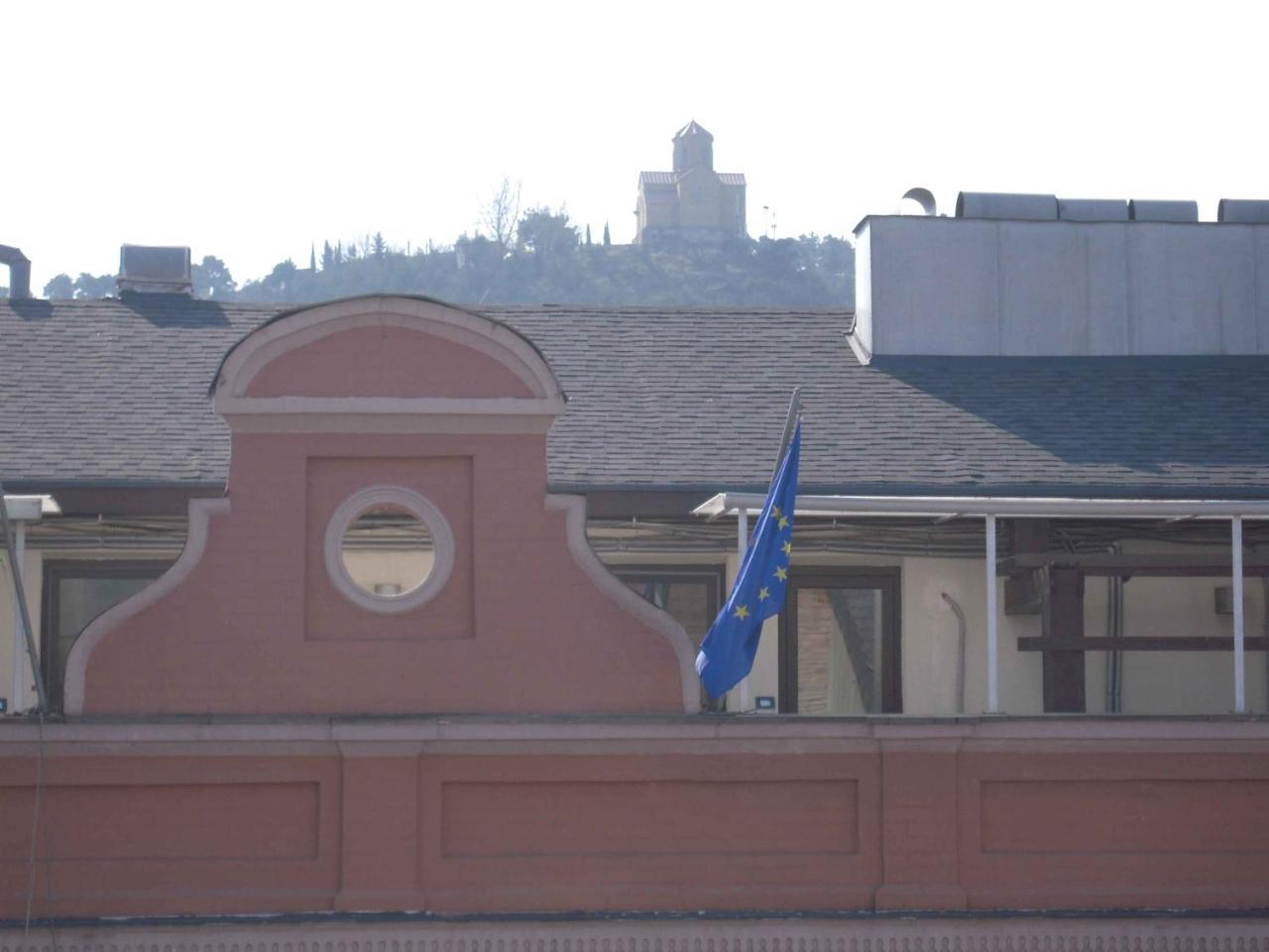 Full House Tbilisi Exterior foto