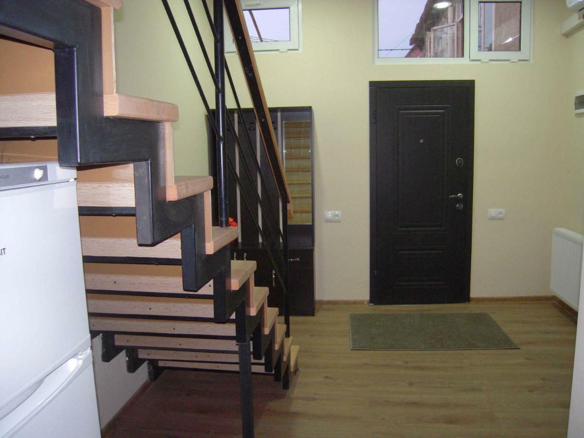 Full House Tbilisi Exterior foto