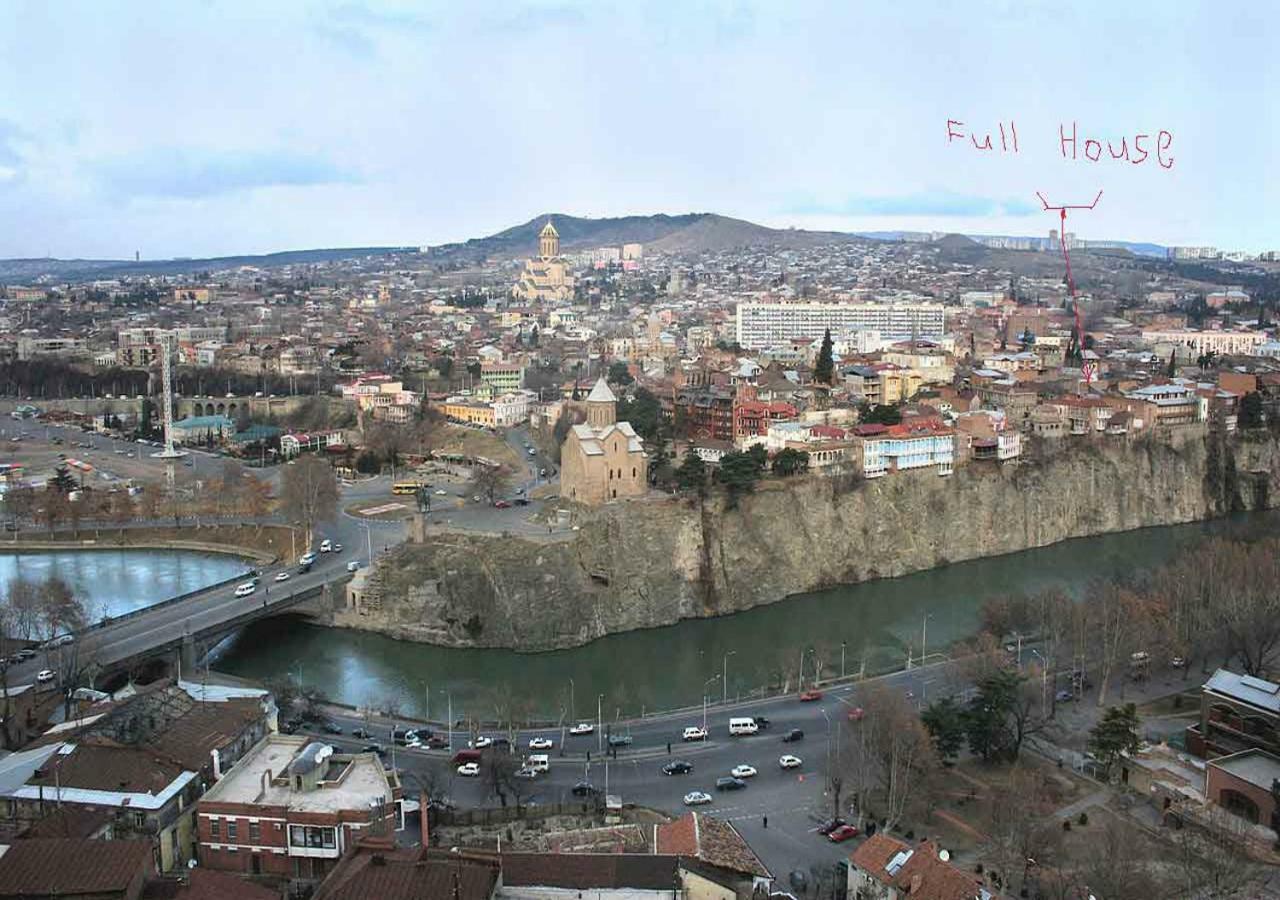 Full House Tbilisi Exterior foto