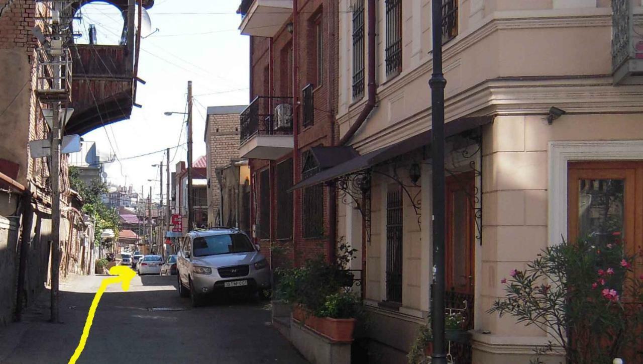Full House Tbilisi Exterior foto